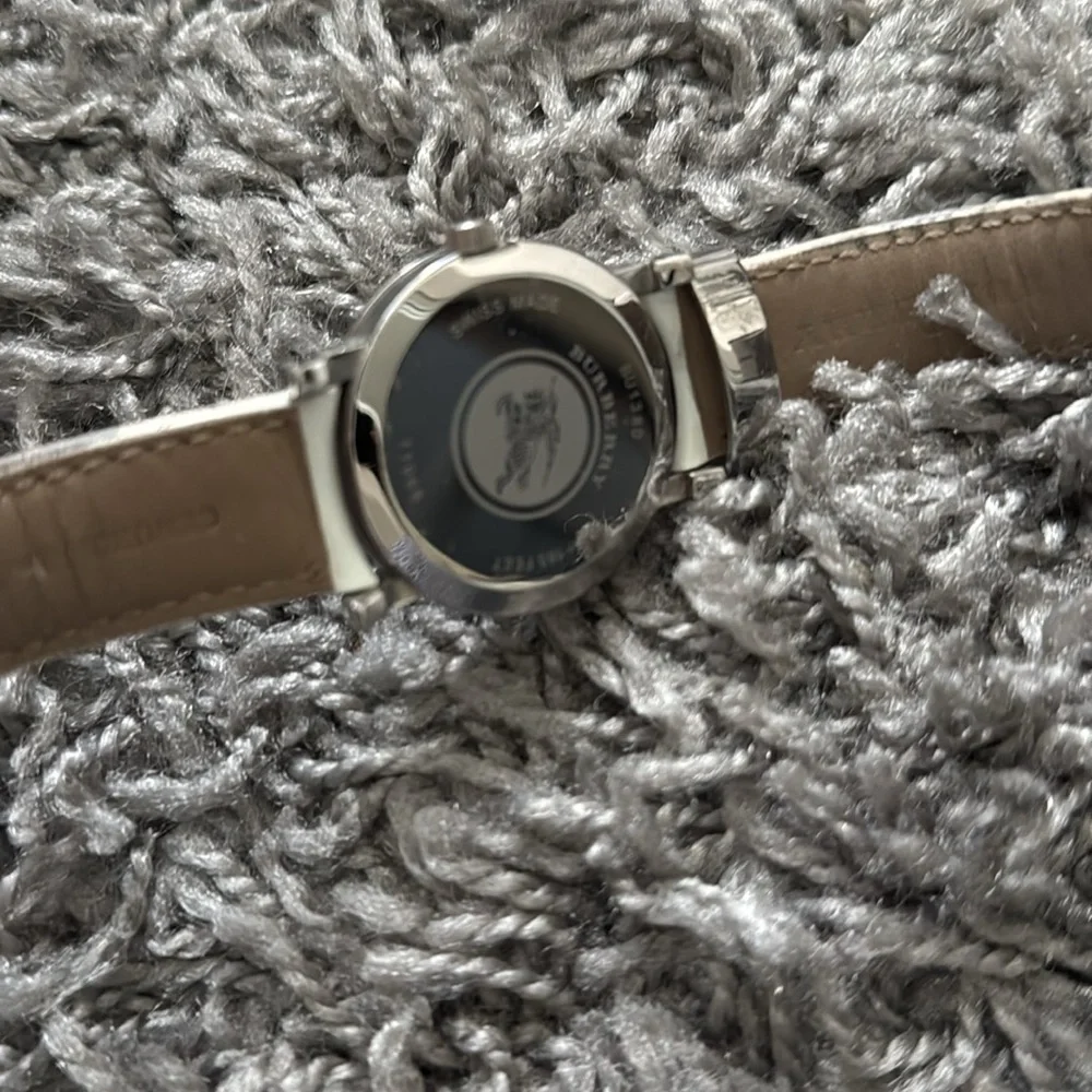 Burberry BU1380 Swiss Made 50M/165 Feet Watch Wristwatch